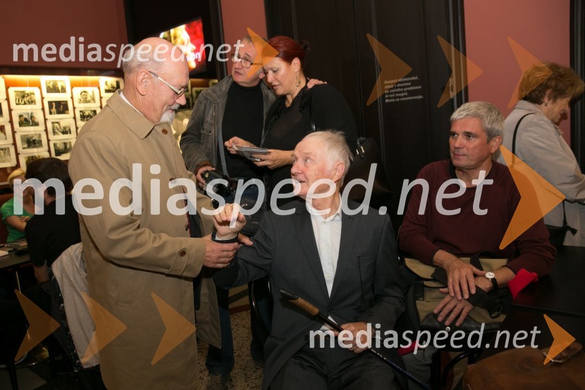  ... ;  Boris Juh, filmski in gledališki igralec ;  Metod Pevec,  slovenski pisatelj, igralec, scenarist in režiserNagrado bert je prejel Boris Juh