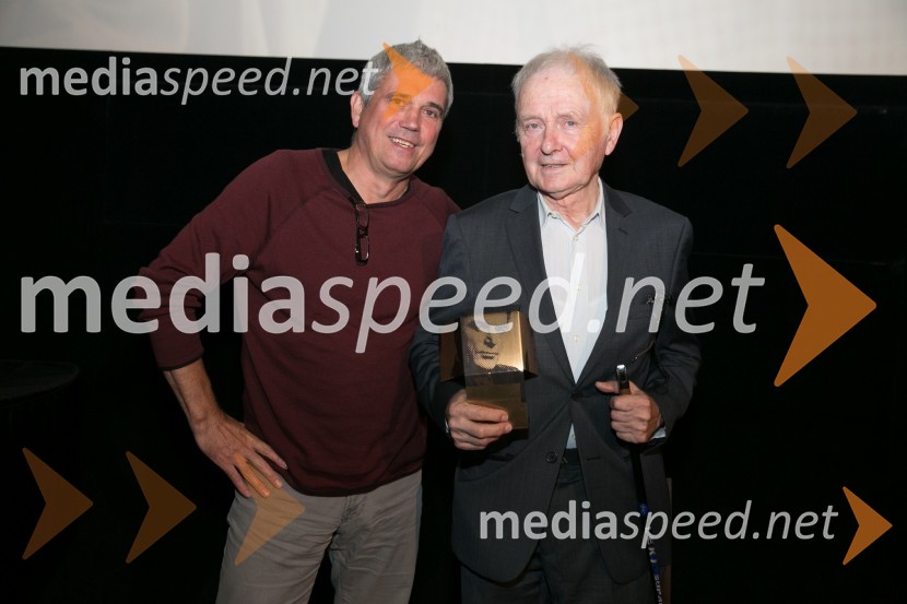  Metod Pevec,  slovenski pisatelj, igralec, scenarist in režiser;  Boris Juh, filmski in gledališki igralec Nagrado bert je prejel Boris Juh