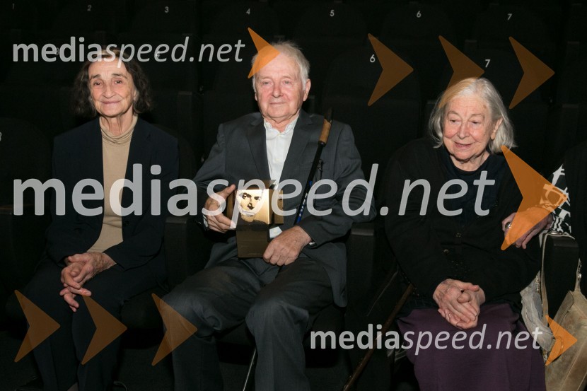  Ivanka Mežan, igralka;  Boris Juh, filmski in gledališki igralec ;  Štefka Drolc, igralkaNagrado bert je prejel Boris Juh