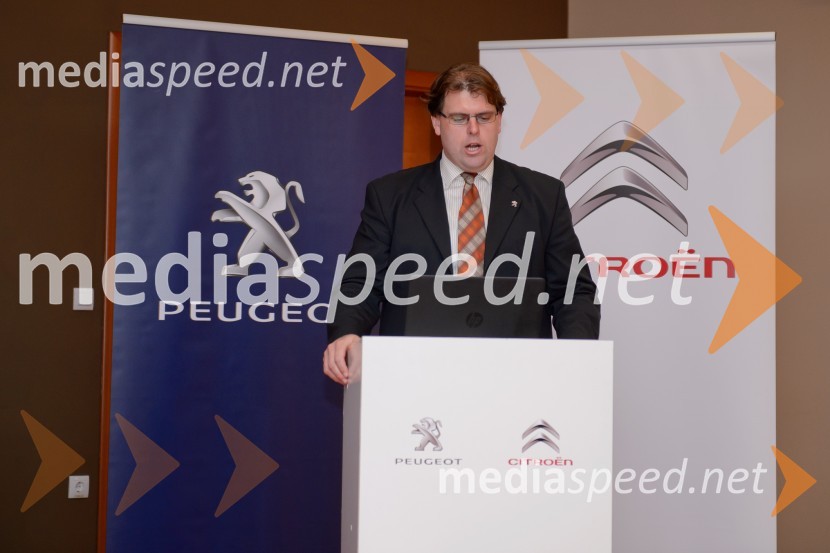  Martin Fajt, produktni vodja Peugeot SlovenijePeugeot Traveller in Citroën Spacetourer, slovenska predstavitev