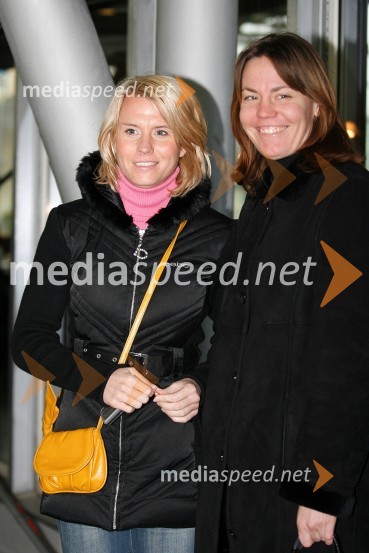 Jolanda Čeplak, kondicijska trenera NK Interblok in nekdanja atletinja in Tina Križan, nekdanja tenisačicaZimski turnir Prva liga Telekom Slovenije All Star v malem nogometu