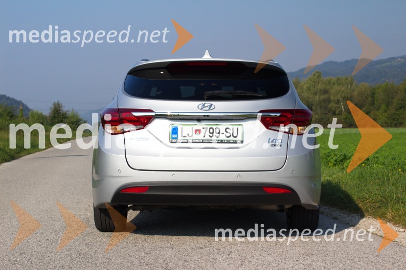 Hyundai i40 Wagon 1.7 CRDi HP ImpressionHyundai i40 Wagon 1.7 CRDi HP Impression, mediaspeed test