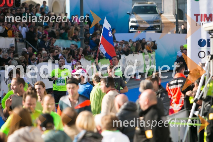  Borut Pahor, predsednik Republike SlovenijeVolkswagen 21. Ljubljanski maraton 2016