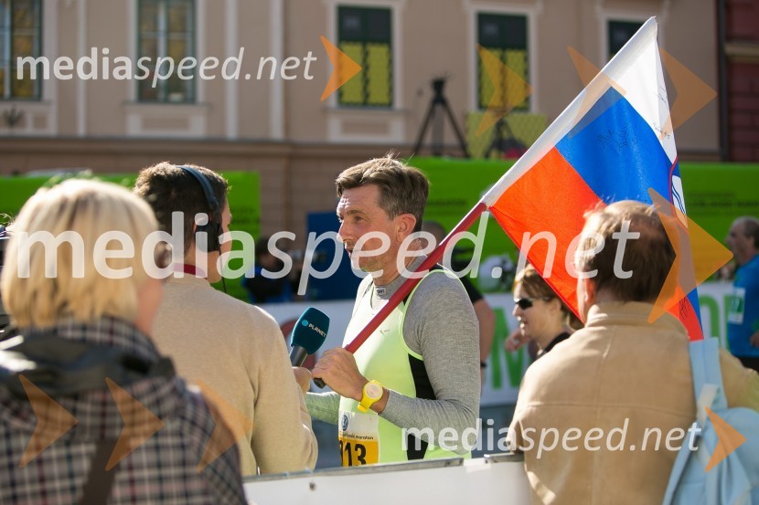  Borut Pahor, predsednik Republike SlovenijeVolkswagen 21. Ljubljanski maraton 2016