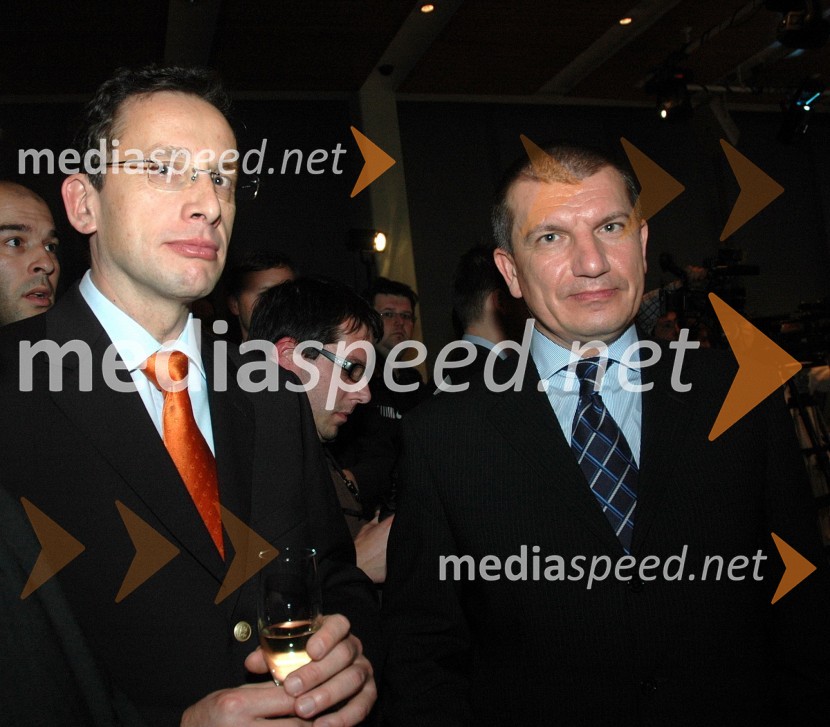 Dr. Žiga Turk, minister za razvoj in Dragutin Mate, minister za notranje zadeveSprejem treh predsednikov za novinarje