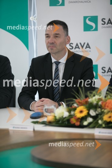  Boris Medica, skupina Sava Re, vodja združitveZavarovalnica Sava Novo mesto doživlja kot svoj drugi sedež