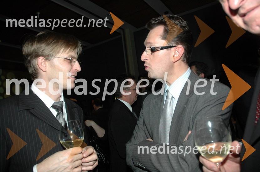 Peter Jančič, novinar in Gregor Virant, minister za javno upravoSprejem treh predsednikov za novinarje