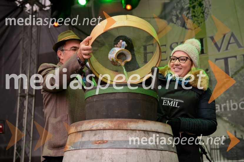  Alojz  Jenuš - Slavek, outar in brač iz Malečnika;  Urška BračkoMartinovanje v Mariboru 2016