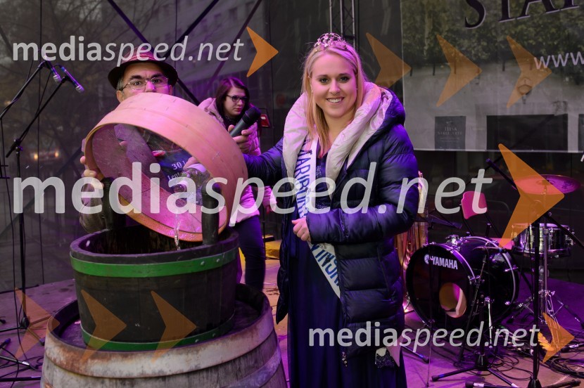  Alojz  Jenuš - Slavek, outar in brač iz Malečnika;  Kaja Šerbinek, Mariborska vinska kraljica 2016Martinovanje v Mariboru 2016