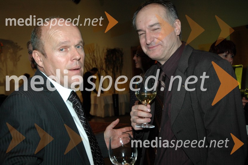 Marjan Jurenec, direktor Pro Plus in Rajko Djordjevič, direktor VTVSprejem treh predsednikov za novinarje