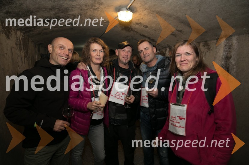 Vinska pot v Rovih pod starim KranjemVinska pot v Rovih pod starim Kranjem