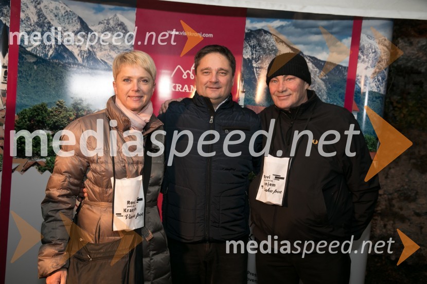  Natalija Polenec, direktorica Tehničnega muzeja Bistra;  Boštjan Trilar, župan mestne občine Kranj;  Marko SabothyVinska pot v Rovih pod starim Kranjem
