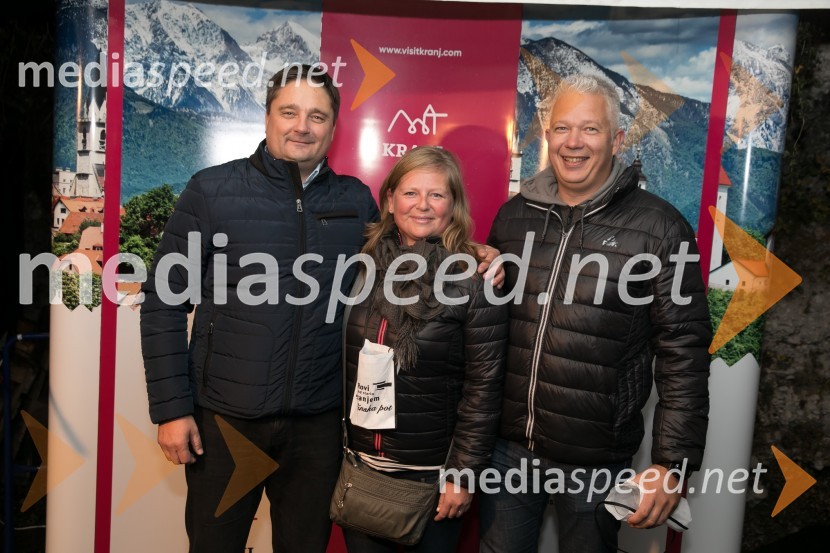  Boštjan Trilar, župan občine Kranj;  Ana Vizovišek, vodja Kabineta župana;  Jure Vizovišek, DspotVinska pot v Rovih pod starim Kranjem