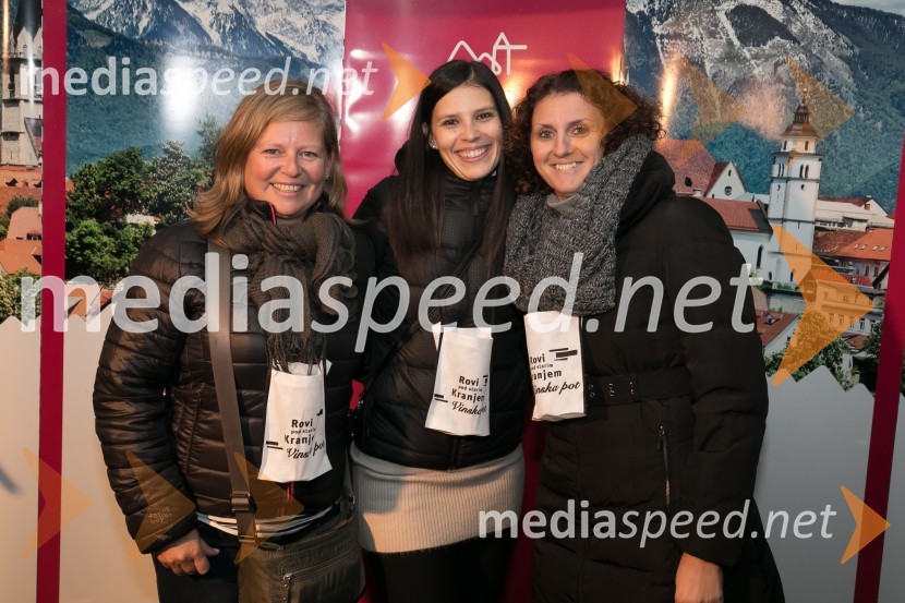 Ana Vizovišek, vodja Kabineta župana;  Eva Mlakar, vodja Skupne notranje revizorske službe Kranj;  Urša Ilovar, MOKVinska pot v Rovih pod starim Kranjem