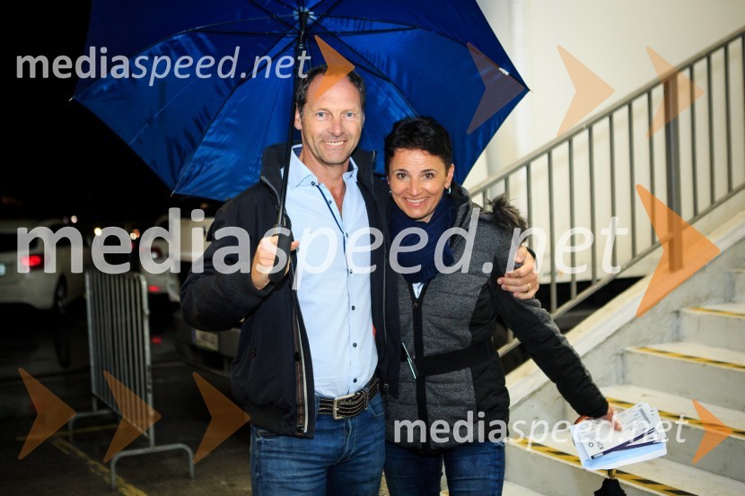  Jože Potrebuješ, skupina Čuki;  Andreja PotrebuješTanja Žagar, koncert ob 20. obletnici glasbene kariere