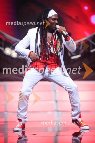   Lazaro Amed  Hierrezuelo Zumeta - Lazzaro, pevecTanja Žagar, koncert ob 20. obletnici glasbene kariere