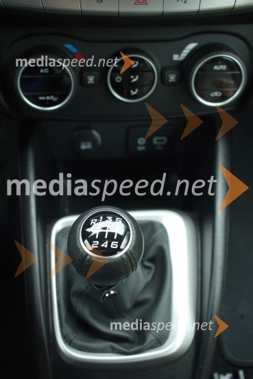 Fiat Tipo 1,6 Multijet Lounge, ročni 6- stopenjski menjalnikFiat Tipo 1,6 Multijet Lounge, Mediaspeed test