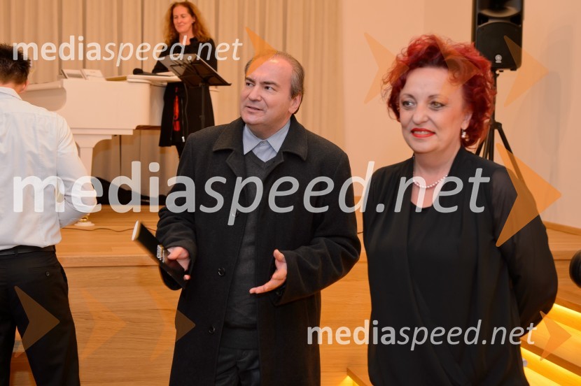  ... ;  Tatjana Mijatović, slikarkaVino in prijateljstvo 2016, odprtje razstave