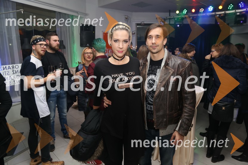  Mateja Naberšnik, maskerka;  Aljaž  Smole Druga obletnica lepotnega centra Studio Oranž