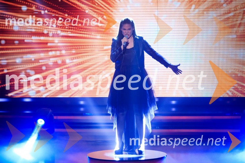  Aleksandra Vovk, pevkaSlovenija ima talent 2016, tretja polfinalna oddaja