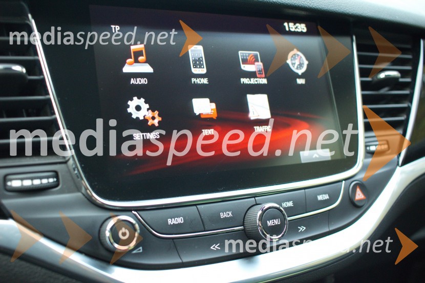 Opel Astra Sports Tourer 1.6 CDTI Ecotec Avt. Innovation, barni zaslon z navigacijoOpel Astra Sports Tourer 1.6 CDTI Ecotec Avt. Innovation, mediaspeed test