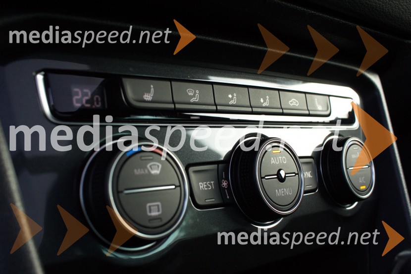 Volkswagen Tiguan 2.0 TDI 4Motion Highline, klimatronic poskrbi za ugodno klimo v voziluVolkswagen Tiguan 2.0 TDI 4Motion Highline, mediaspeed test