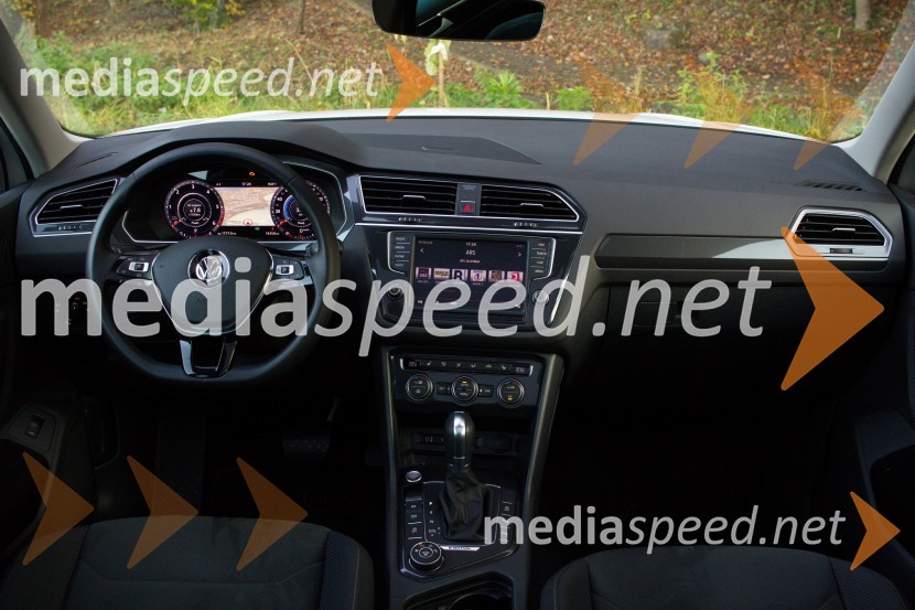 Volkswagen Tiguan 2.0 TDI 4Motion Highline, notranjostVolkswagen Tiguan 2.0 TDI 4Motion Highline, mediaspeed test