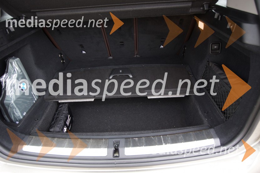 BMW X1 xDrive25d, 505 litrov prtljažnega prostoraBMW X1 xDrive25d, mediaspeed test