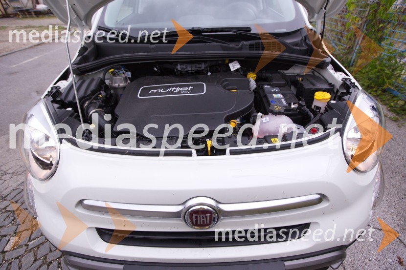 Fiat 500X Off Road Look 2.0 Multijet II 4x4 Cross, odličen motorFiat 500X Off Road Look 2.0 Multijet II 4x4 Cross, mediaspeed test