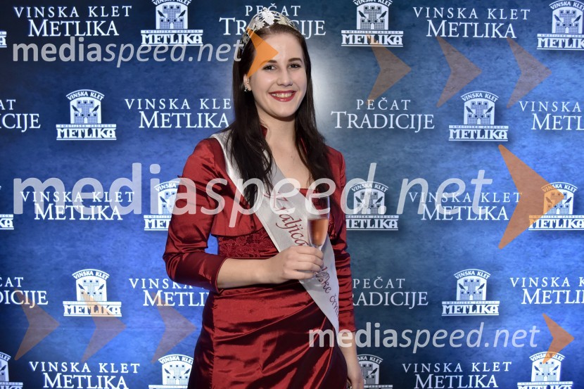  Jana Štajdohar, Kraljica metliške črnine 2016Vinska klet Metlika v novi preobleki