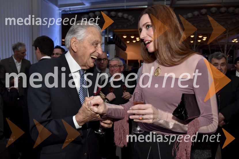  Demeter  Bitenc, igralec;  Nataša Pinoza, nekdanja miss, vizažistka in ambasadorka znamke FREYWILLEVinska klet Metlika v novi preobleki