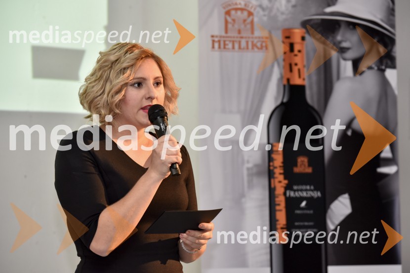  Simona  Žugelj Cajnar, marketing, Kmetijska zadruga MetlikaVinska klet Metlika v novi preobleki