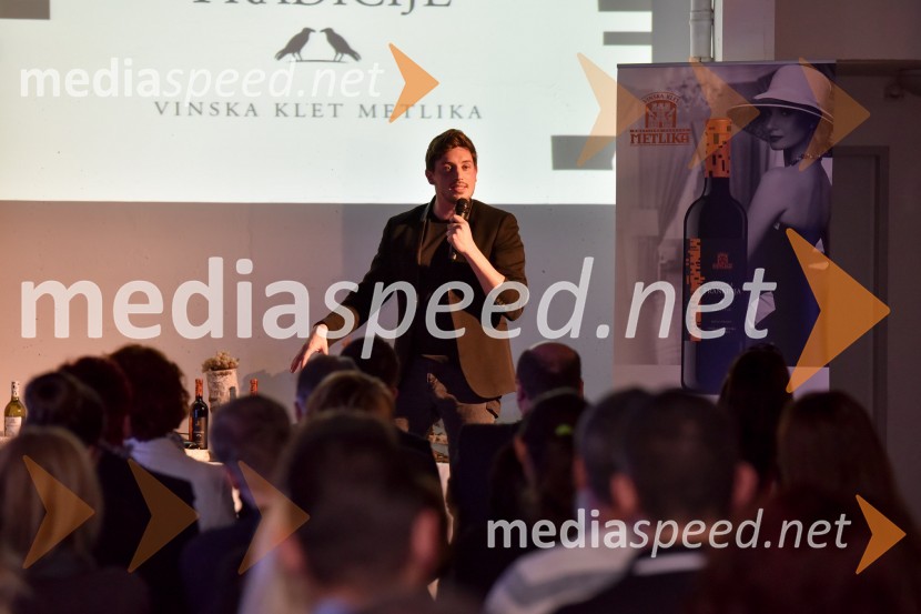  Tin Vodopivec, stand up komikVinska klet Metlika v novi preobleki