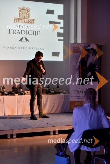  Tin Vodopivec, stand up komikVinska klet Metlika v novi preobleki