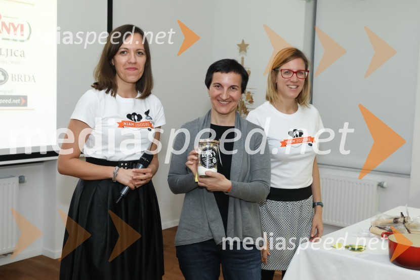  Mateja Delakorda, novinarka in blogerka (Zgodbe na krožniku);  ... ;  Iva Gruden, novinarka, projekt LjubljananjamNjam zgodbe 2016, konferenca kulinaričnih blogerjev