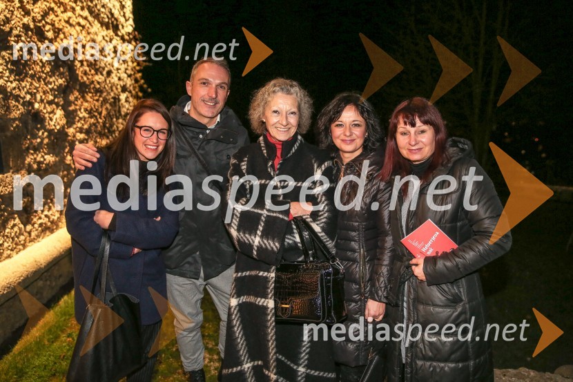  ... ;  Andrej Bišček;  Alenka Pirjevec, Združenje dramskih umetnikov Slovenije;  ... ;  Violeta Tomić, igralka, poslanka ZLHelverjeva noč, premiera predstave