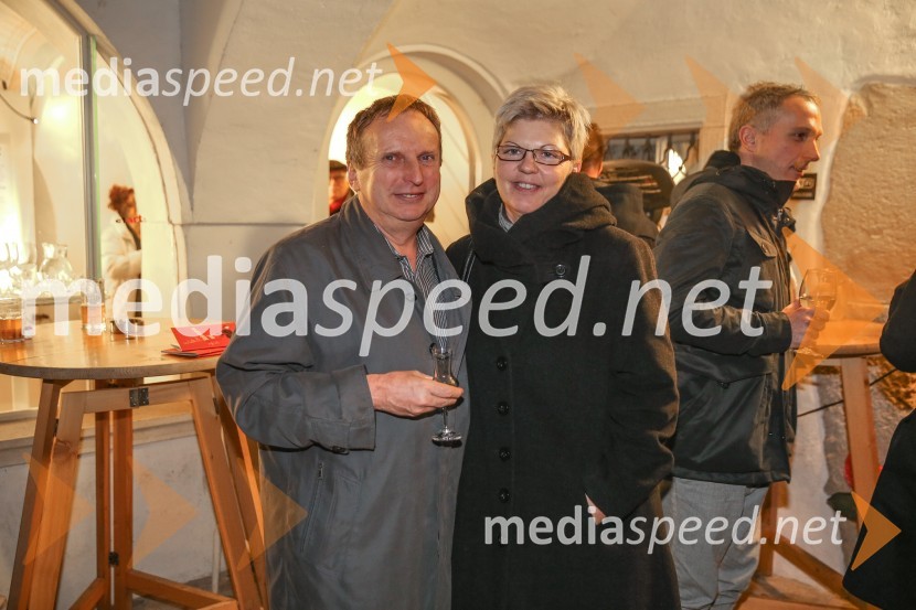  Marko Jenšterle;  Mirjam Drnovšček, direktorica Prešernovega gledališča KranjHelverjeva noč, premiera predstave