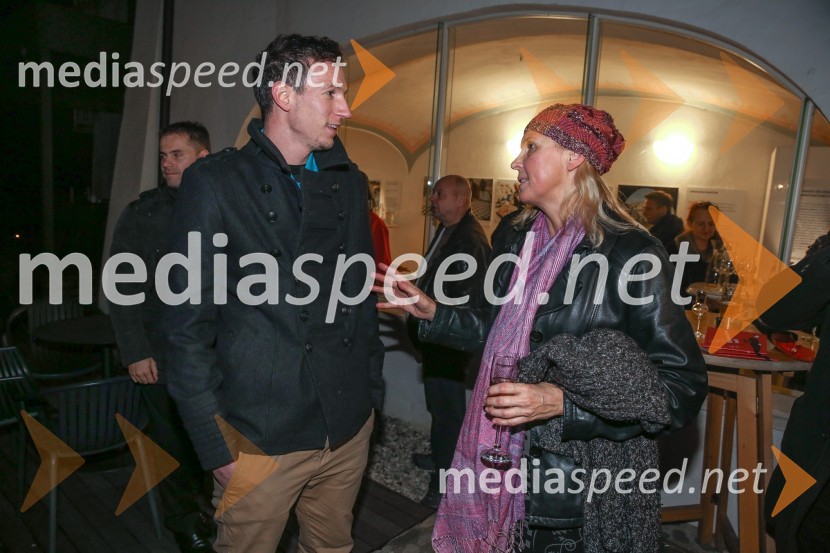  ... ;  Darja Reichman, igralkaHelverjeva noč, premiera predstave