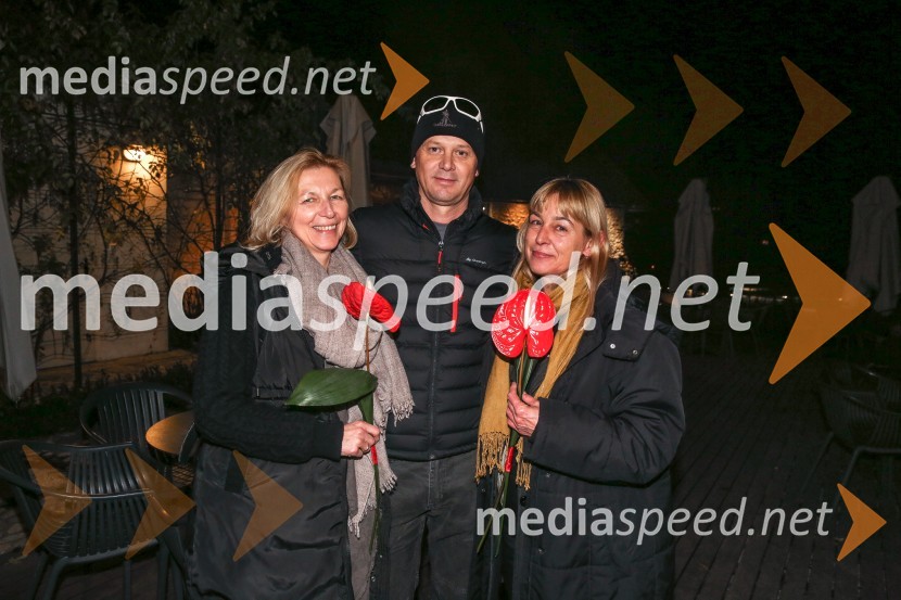  ... ;  Matej Pajntar, masker;  ... Helverjeva noč, premiera predstave