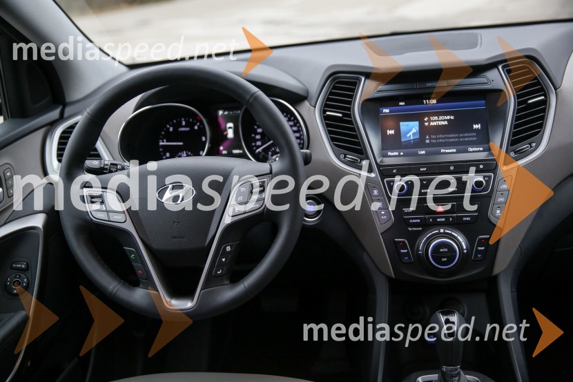 Osveženi Grand Santa Fe, slovenska predstavitev