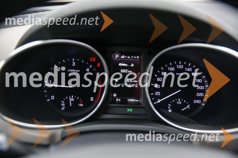 Osveženi Grand Santa Fe, slovenska predstavitev