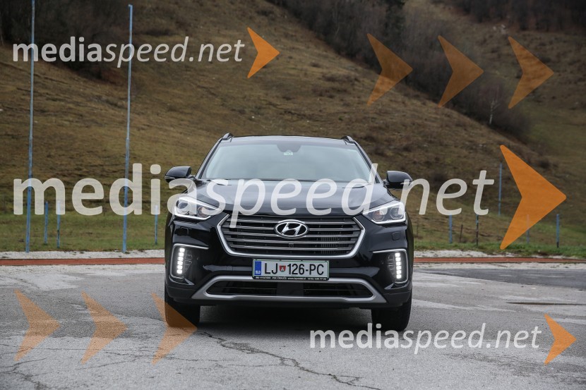 Osveženi Grand Santa Fe, slovenska predstavitev