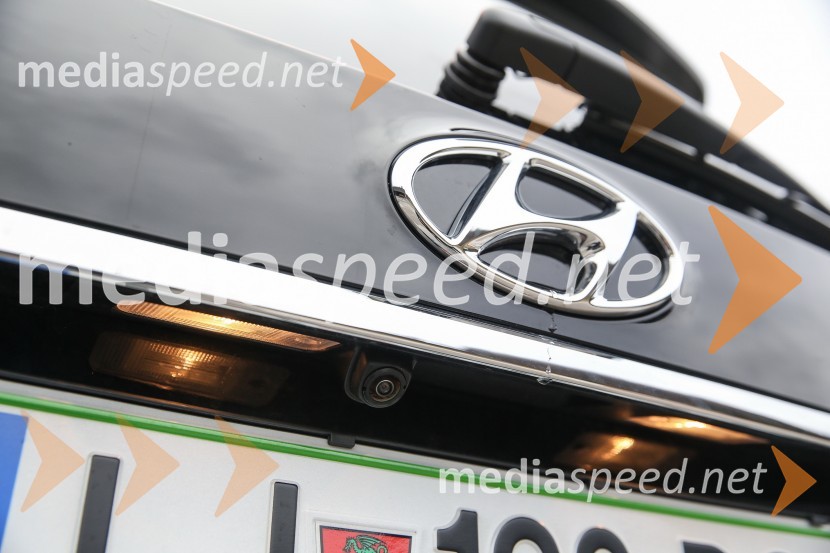 Osveženi Grand Santa Fe, slovenska predstavitev