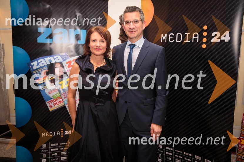 Ženska leta 2016 je ginekologinja Eva Macun