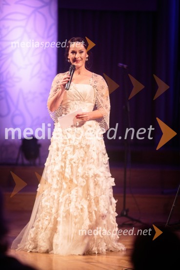  Blažka Müller, voditeljicaŽenska leta 2016 je ginekologinja Eva Macun