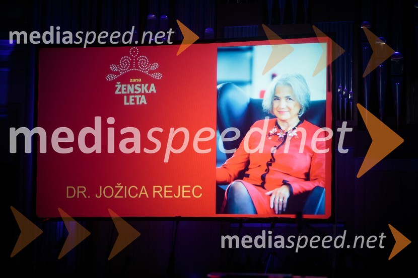 Kandidatka za naziv Ženska leta 2016Ženska leta 2016 je ginekologinja Eva Macun