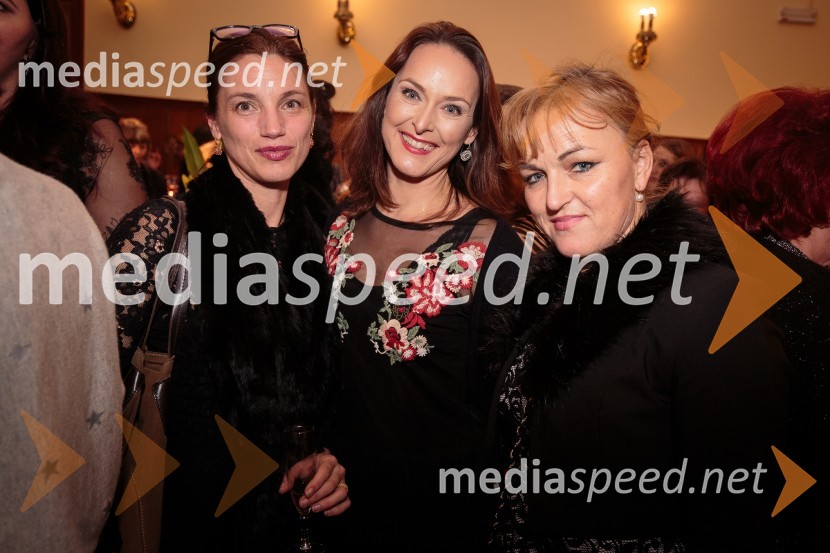 Ženska leta 2016 je ginekologinja Eva Macun