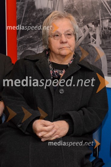  Frančiška Čuk, predsednica Društva tekstilcevJugoslovanski Manchester, odprtje razstave