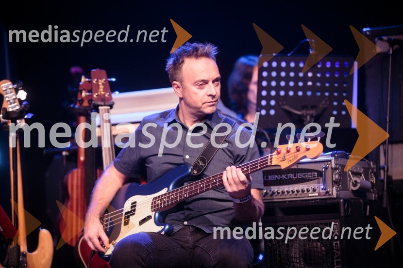  Jani Hace, glasbenik, član skupine SiddhartaIzštekanih 10, Sounds of Slovenia