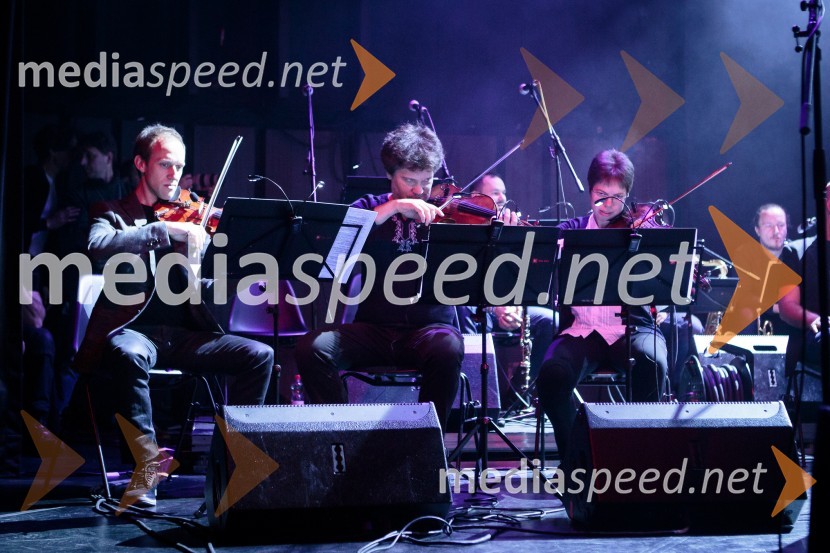 Izštekanih 10, Sounds of Slovenia